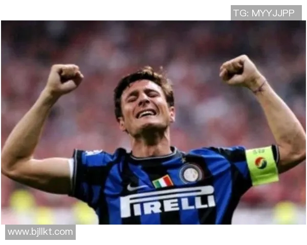 九十年代高冷足球球星风采:他们如何在绿茵场上书写传奇 九十年代高冷足球球星风采:他们如何在绿茵场上书写传奇