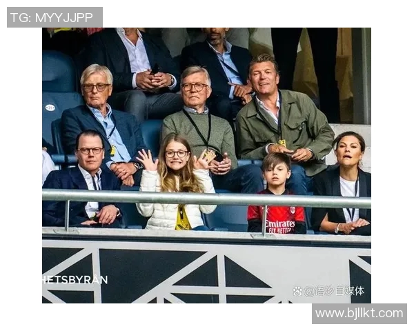 瑞典足球老球星传奇人生与辉煌赛场故事全景回顾 瑞典足球老球星传奇人生与辉煌赛场故事全景回顾